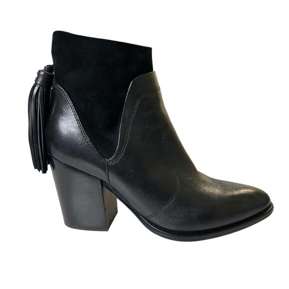 Marc Fisher Ankle Boots Janey Black Leather Suede Ankle Boots 6M Tassels - Picture 1 of 16